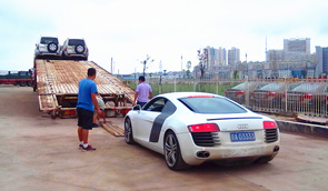 长沙到北京跑车托运公司国联物流――奥迪R8跑车
