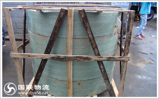 国联物流为货物打好木架 国联物流为货物打好木架